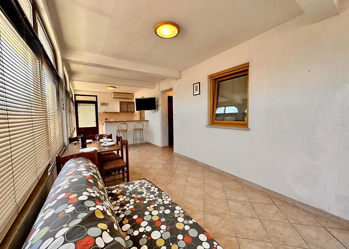 Apartment Jaka