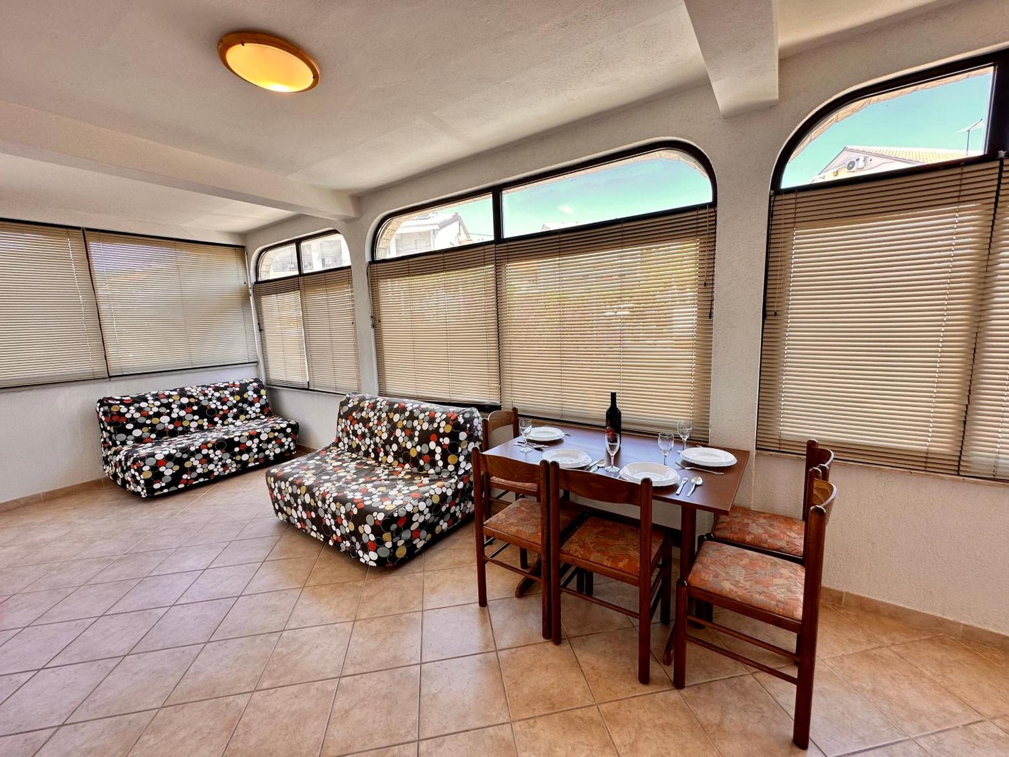 Apartament Jaka *