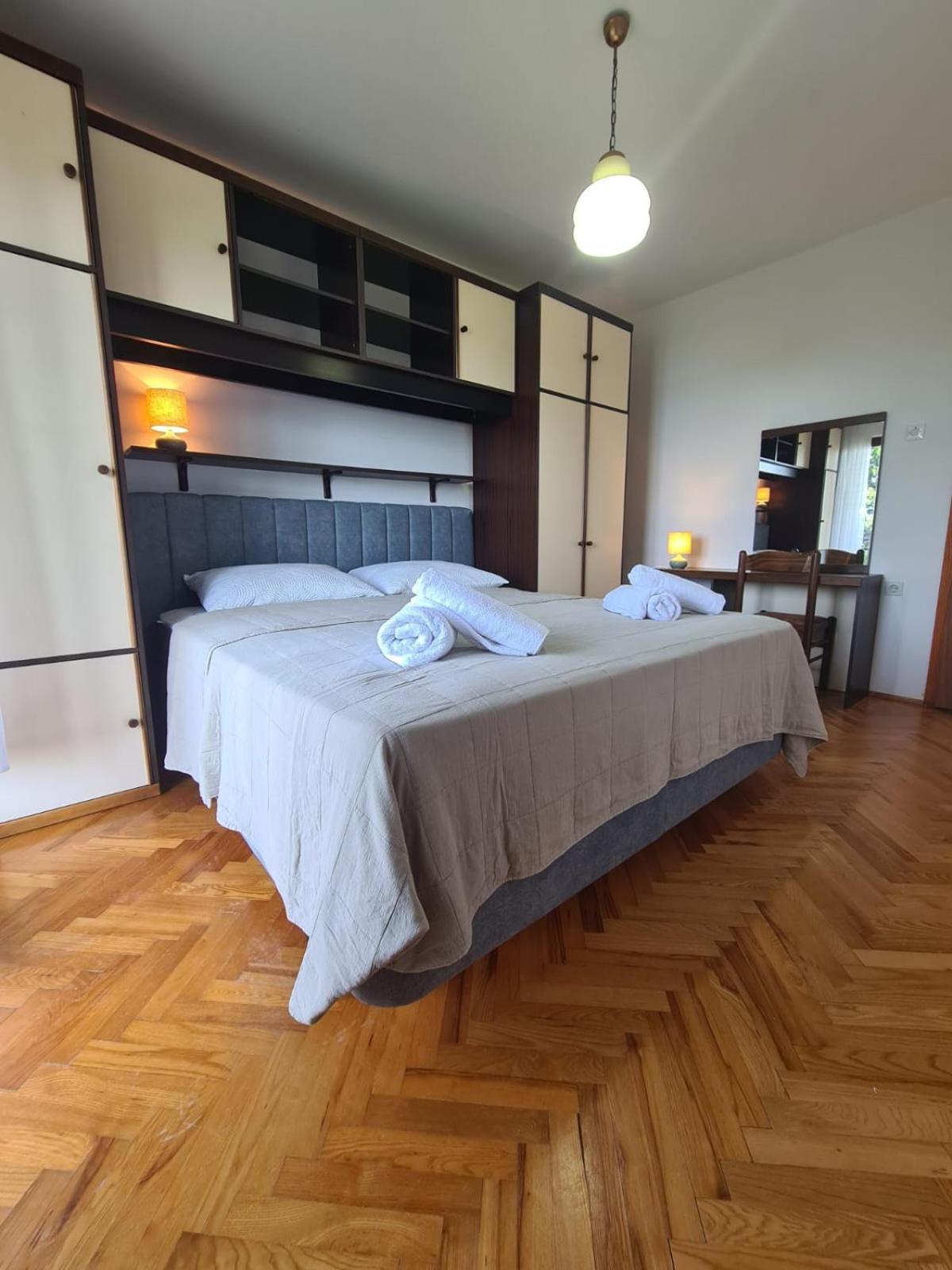 Jaka Apartament *